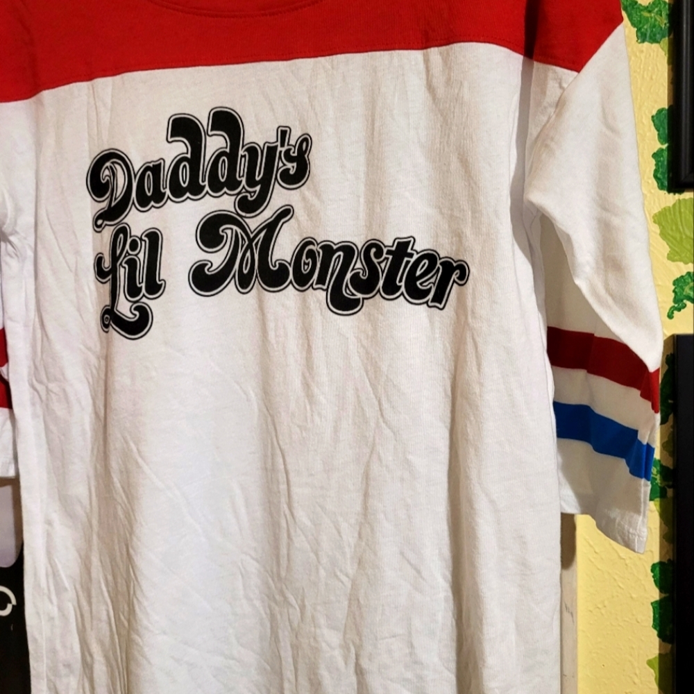 SUICIDE SQUAD Womens Daddys Little Monster Size XL